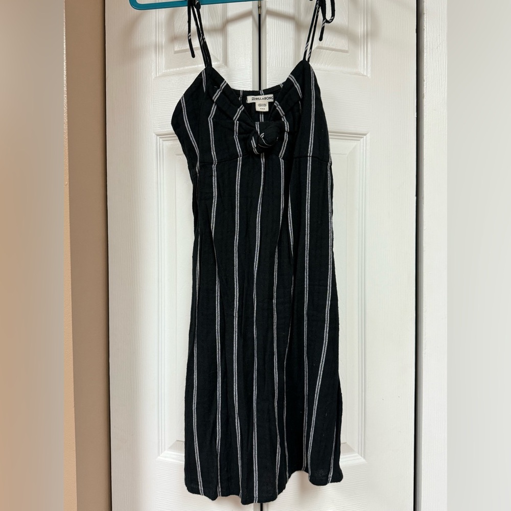 Billabong Black and White Striped One Shoulder Dress